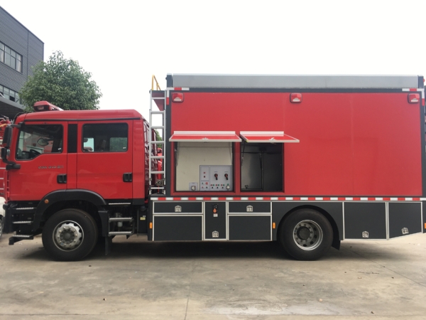 無(wú)人機(jī)運(yùn)輸車